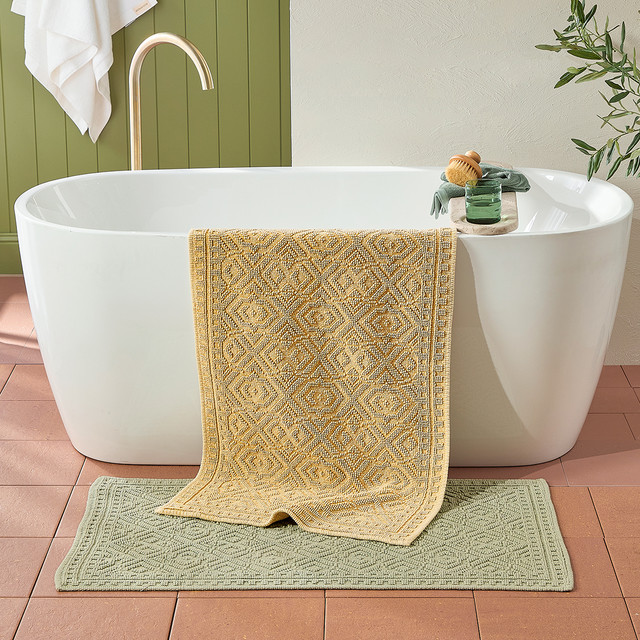 Louis Bath Rug 1 Louis Bath Rug