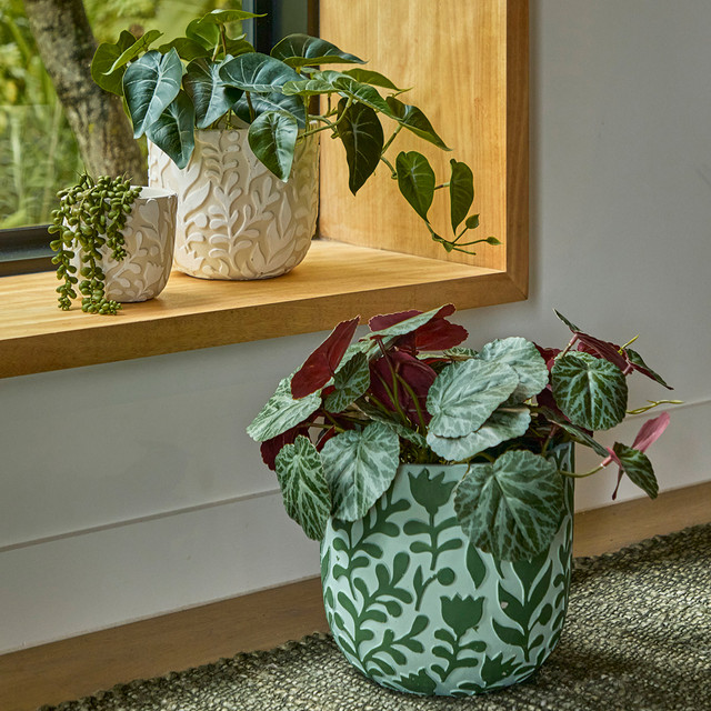 Vine Green Cement Decorative Pot 14 Vine Green Cement Decorative Pot