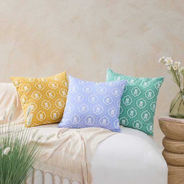 Tulip Geo Cushion Cover 1 Tulip Geo Cushion Cover