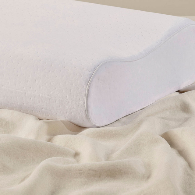 Comfort Science Soft Memory Foam Contour Pillow 12 Comfort Science Soft Memory Foam Contour Pillow