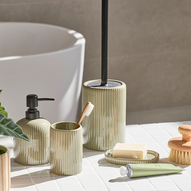 Piper Bathroom Accessories 1 Piper Bathroom Accessories