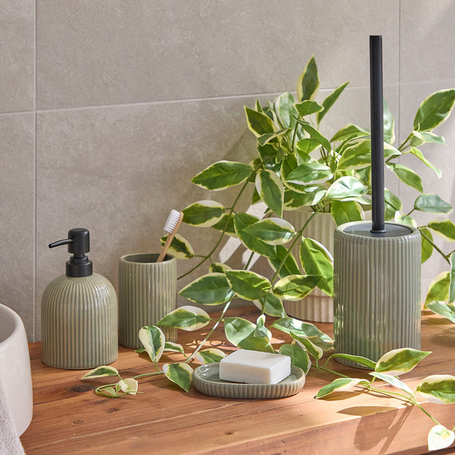 Piper Bathroom Accessories 14 Piper Bathroom Accessories